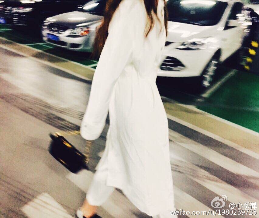 DDY第14期嫩模心系禪BB微博私照全收集